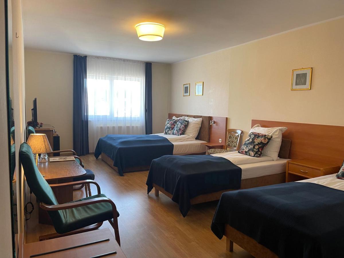 Golabek Leba Hotel Kültér fotó