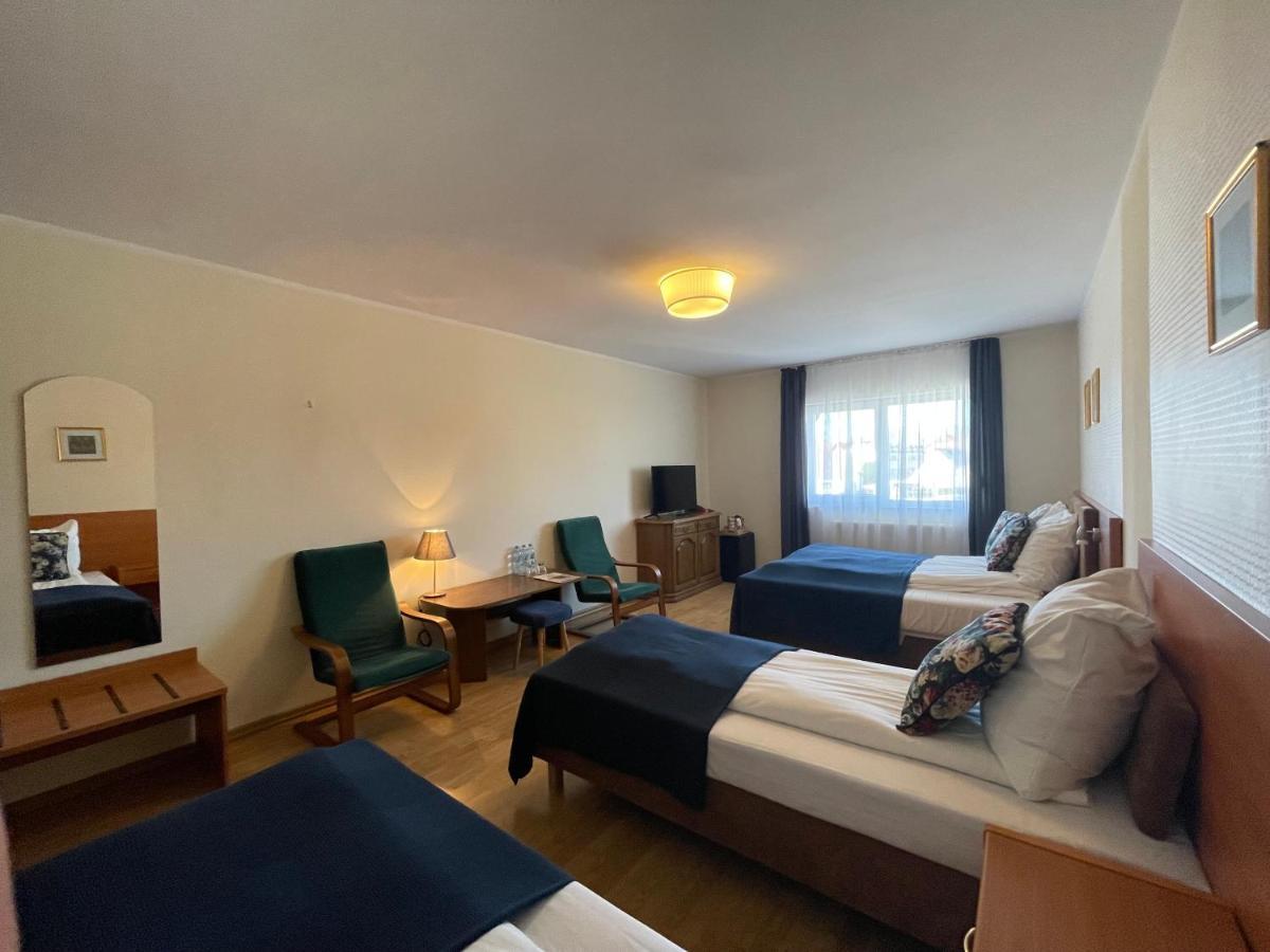Golabek Leba Hotel Kültér fotó